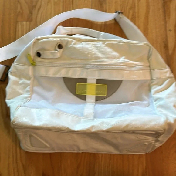 Stella McCartney large gym bag white + fluorescent yellow, great pre owned - Picture 2 of 4